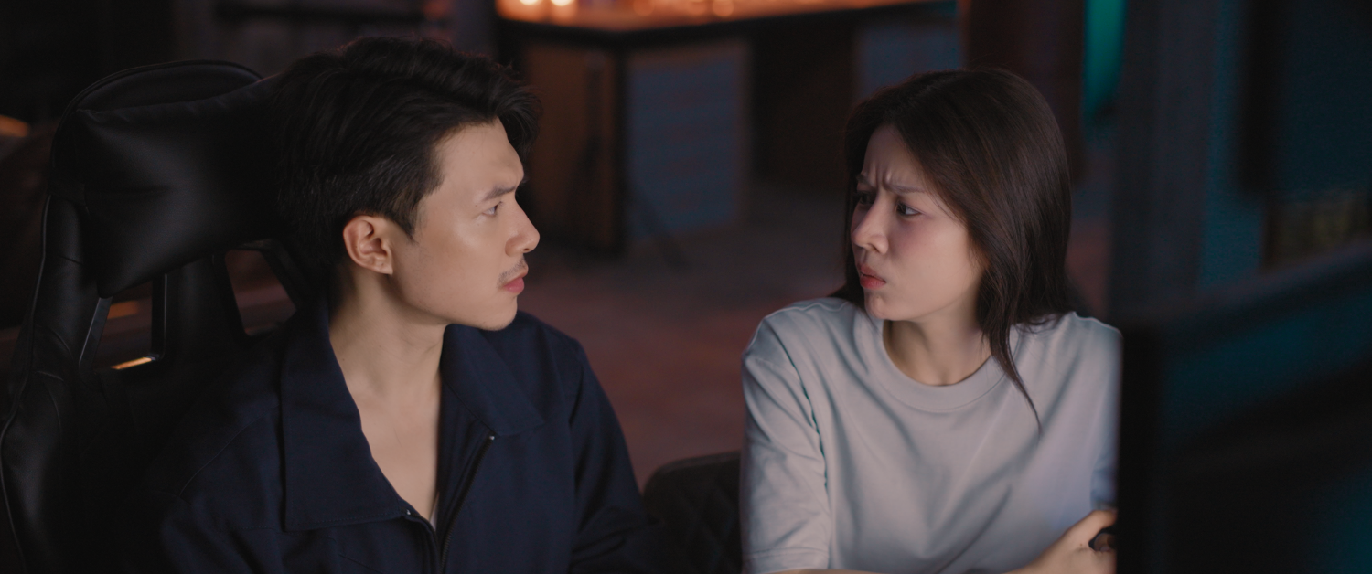 &rlm;Khổ nhất &ldquo;&Aacute;n Mạng X&eacute;m Ho&agrave;n Hảo&rdquo;: Anh T&uacute; Atus v&agrave; DJ Mie vừa bị truy đuổi vừa tự ph&aacute; &aacute;n &rlm; - Ảnh 9.
