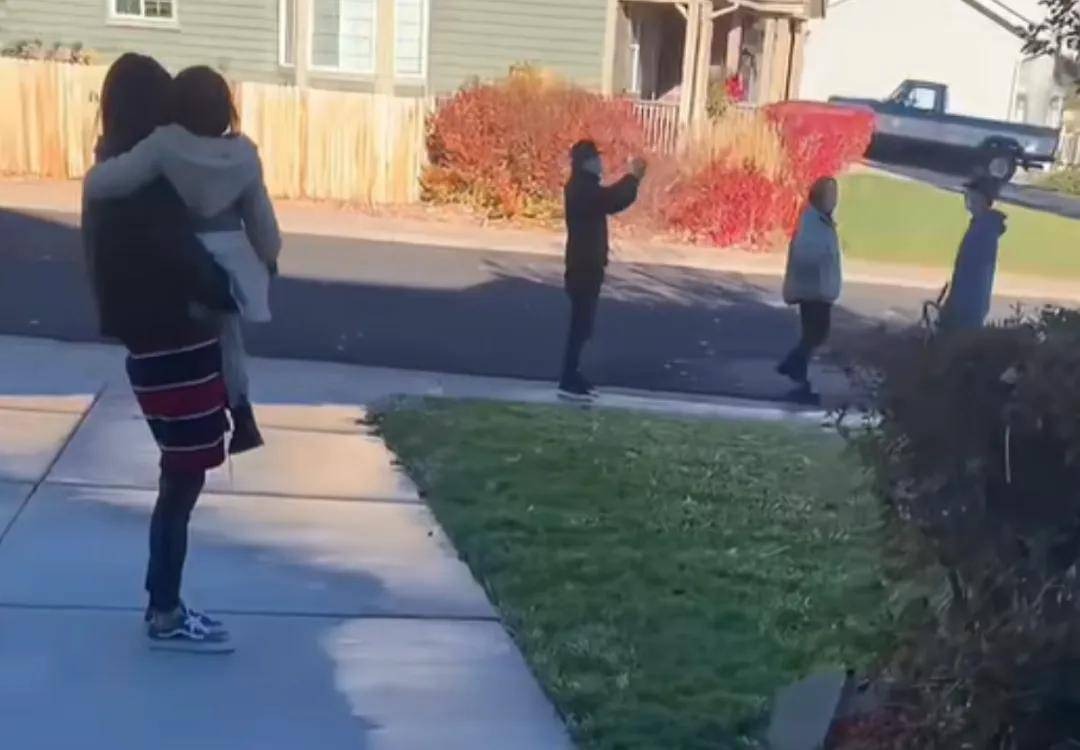 Trịnh Sảng t&oacute;c bạc đầy đầu, t&agrave;n tạ th&ecirc; thảm sau khi l&agrave;m vợ b&eacute; đại gia tại Mỹ- Ảnh 3.