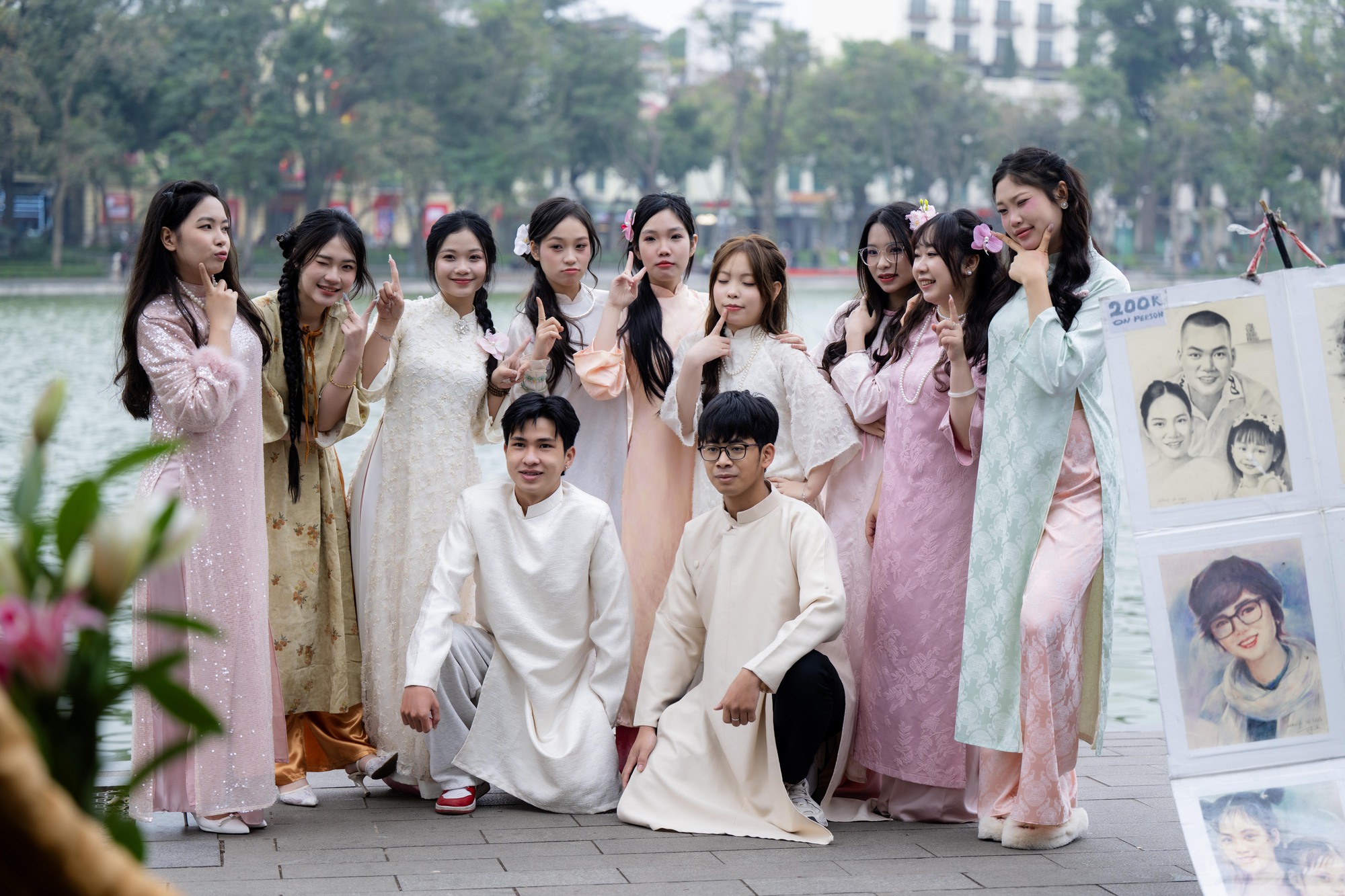 Tết đuổi sát nút, cả nàng thơ và thợ ảnh cùng chạy đua- Ảnh 14. Tết đuổi sát nút, cả nàng thơ và thợ ảnh cùng chạy đua- Ảnh 14.