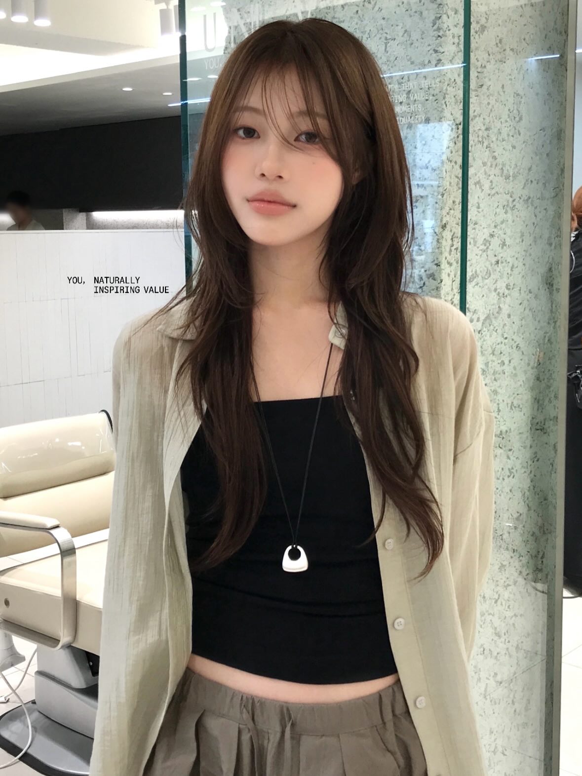 Tết không uốn tóc thì quá phí: 5 kiểu tóc xoăn sang chảnh, thu gọn gương mặt cực Tết không uốn tóc thì quá phí: 5 kiểu tóc xoăn sang chảnh, thu gọn gương mặt cực