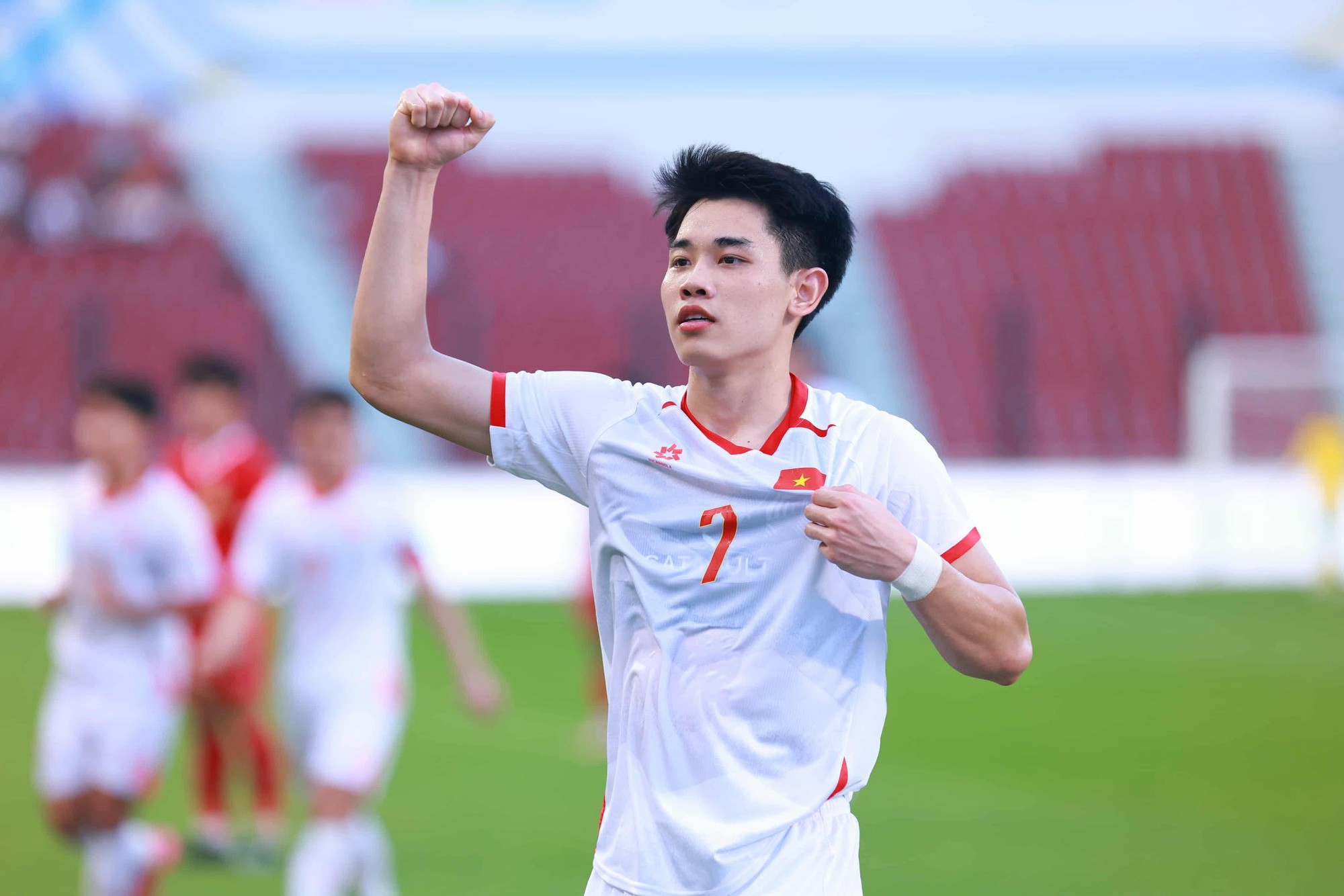 Đ&igrave;nh Bắc một m&igrave;nh 