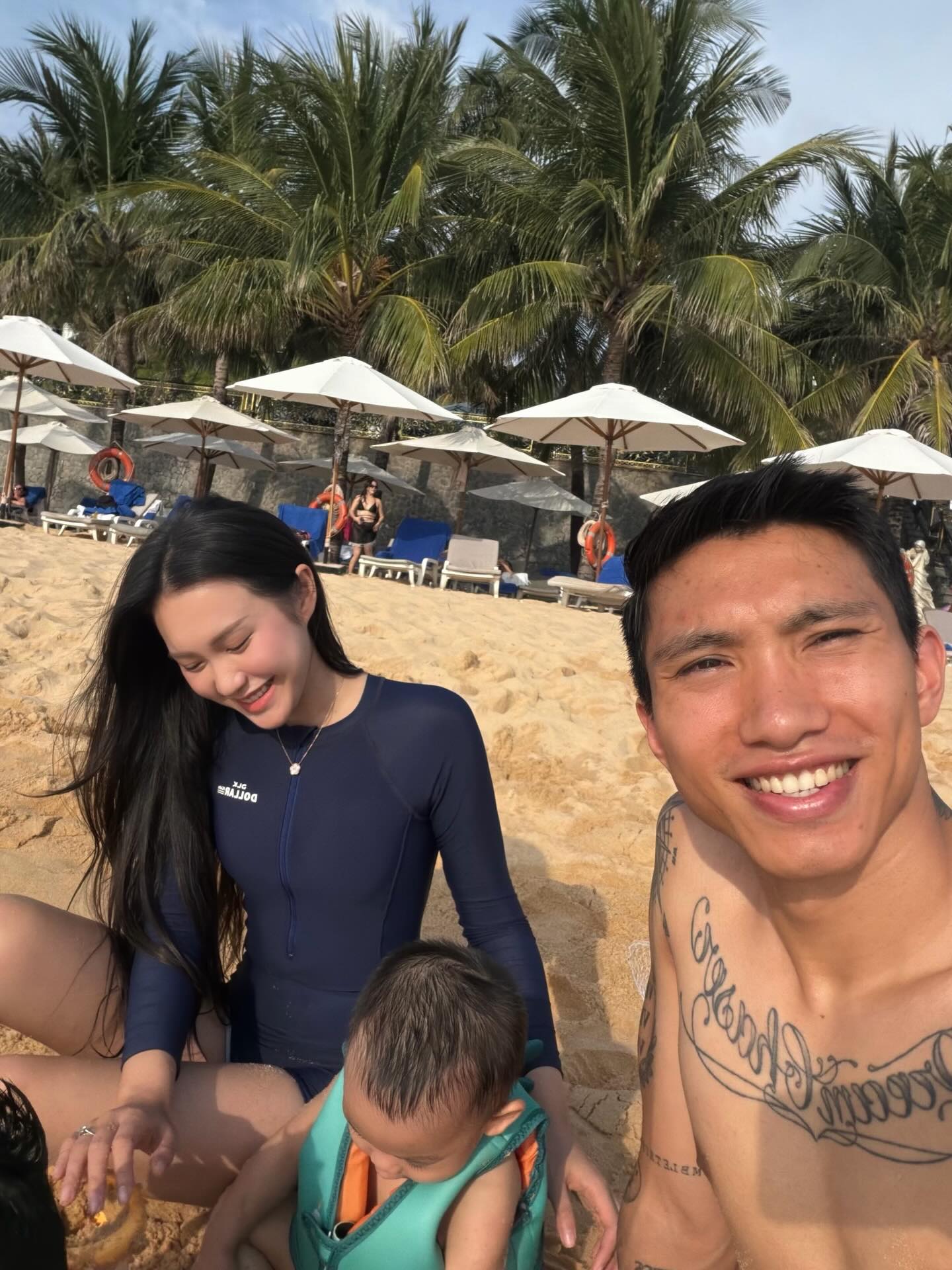 Tiểu thư Do&atilde;n Hải My khoe đi học Thạc sĩ Luật, Văn Hậu  nhiệt t&igrave;nh ủng hộ vợ th&agrave;nh 