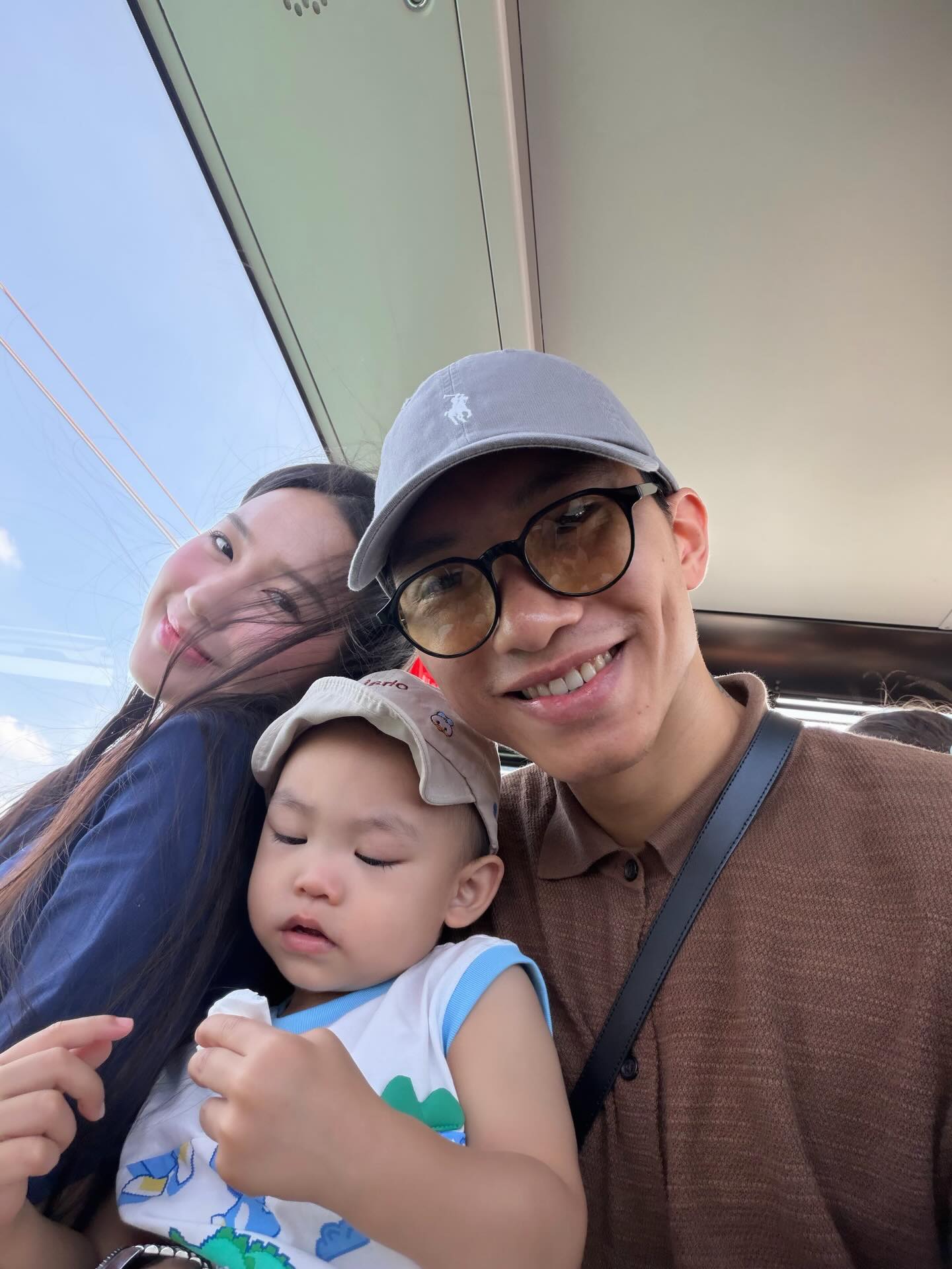 Tiểu thư Do&atilde;n Hải My khoe đi học Thạc sĩ Luật, Văn Hậu  nhiệt t&igrave;nh ủng hộ vợ th&agrave;nh 