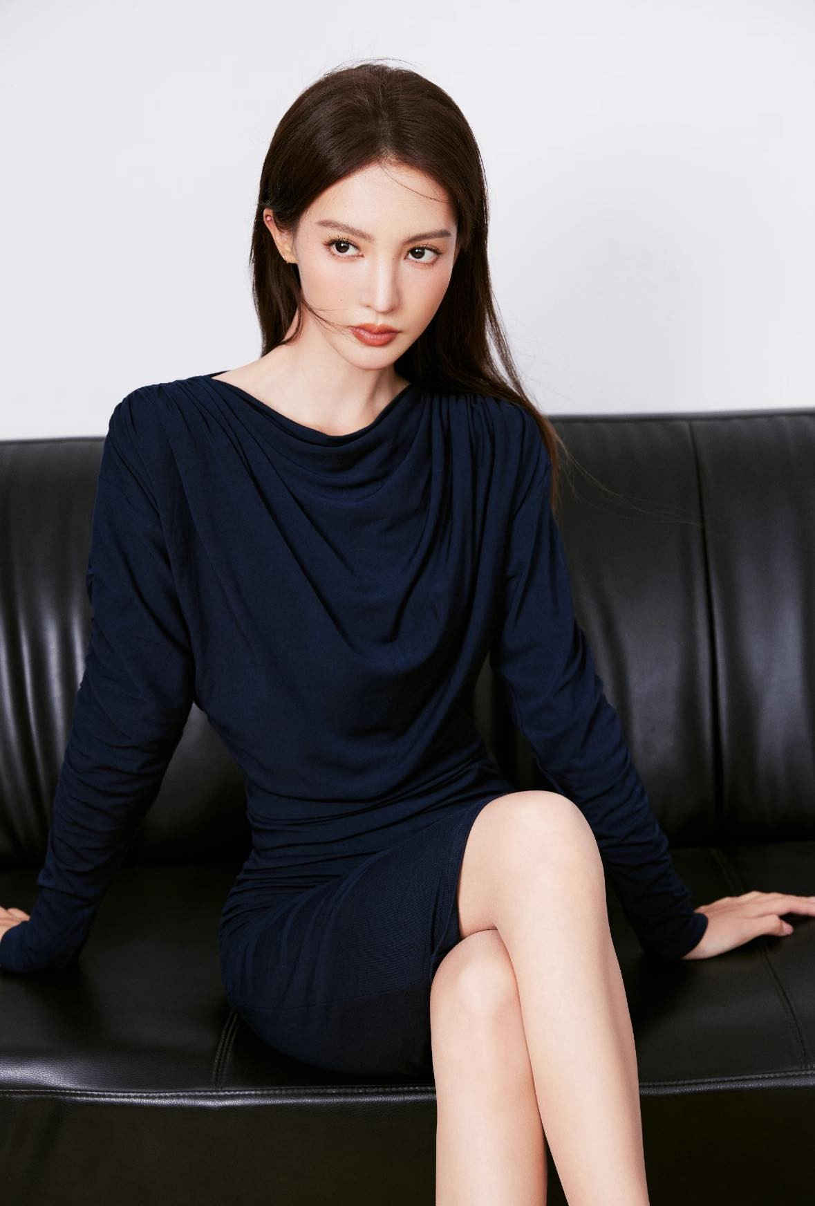 Hoa kh&ocirc;i trường m&uacute;a bị cảnh c&aacute;o- Ảnh 1.