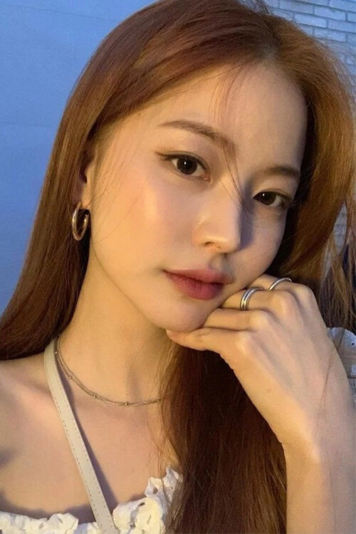 B&aacute;c sĩ thẩm mỹ điểm t&ecirc;n mỹ nh&acirc;n H&agrave;n được nhiều người 