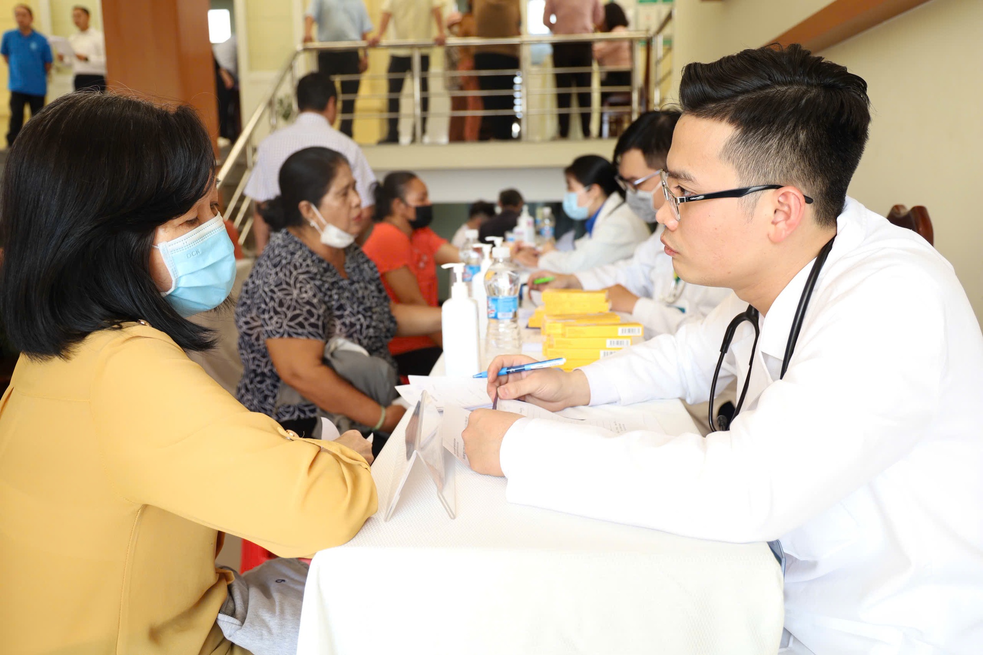 Ch&iacute;nh s&aacute;ch mới n&agrave;o về y tế c&oacute; hiệu lực từ th&aacute;ng 2-2026?- Ảnh 2.