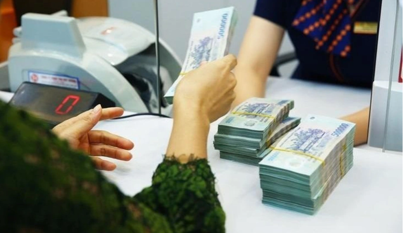 C&aacute;n bộ, c&ocirc;ng chức nhận ngay 10 th&aacute;ng lương khi về x&atilde; l&agrave;m việc- Ảnh 1.