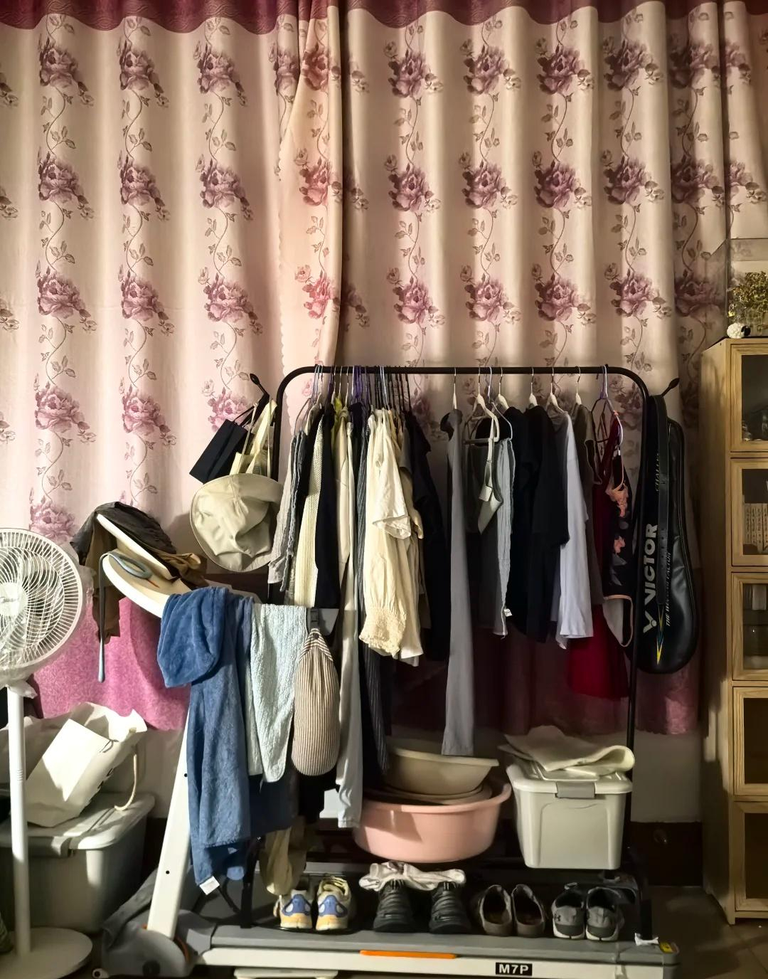 Sống hai năm mới dám vứt: 6 món trong nhà tưởng cần, hóa ra chỉ tốn chỗ và mệt người- Ảnh 3. Sống hai năm mới dám vứt: 6 món trong nhà tưởng cần, hóa ra chỉ tốn chỗ và mệt người- Ảnh 3.