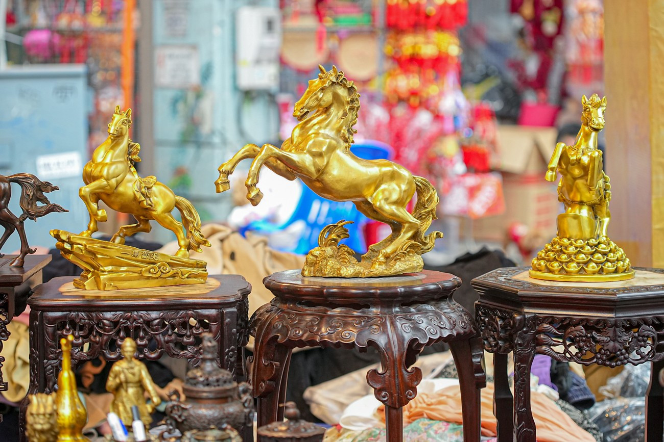 Chợ hoa H&agrave;ng Lược 'đ&aacute;nh thức' Tết B&iacute;nh Ngọ giữa l&ograve;ng phố cổ- Ảnh 25.