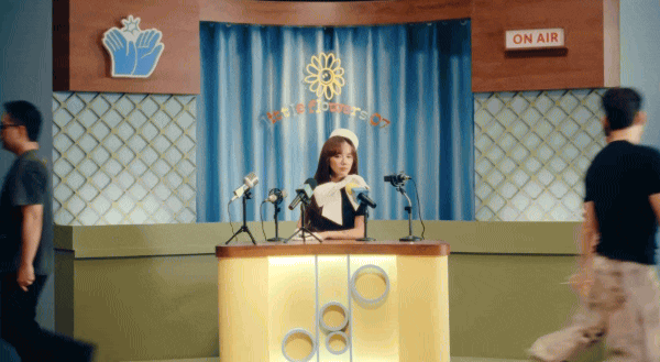 Bản hit &acirc;m thầm thắng lớn của &ldquo;vợ quốc d&acirc;n&rdquo; Vbiz: G&acirc;y sốt concert chục ng&agrave;n người, ai nghe cũng được an ủi- Ảnh 1.