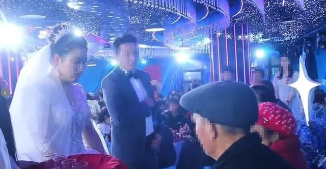 Ph&aacute;t hiện ra "b&iacute; mật" của vợ, người đ&agrave;n &ocirc;ng đ&ograve;i ly h&ocirc;n v&agrave; c&aacute;i kết- Ảnh 2.