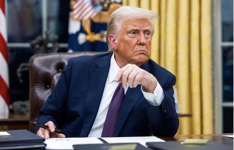 Giải mật 3 triệu trang hồ sơ "tỷ phú ấu dâm" Epstein: Loạt cái tên đình đám được nhắc đến, sự thật thế nào?- Ảnh 2. Giải mật 3 triệu trang hồ sơ "tỷ phú ấu dâm" Epstein: Loạt cái tên đình đám được nhắc đến, sự thật thế nào?- Ảnh 2.