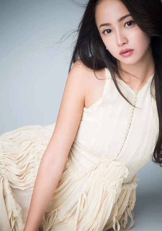 Quốc bảo nhan sắc bị phong s&aacute;t 6 năm bất ngờ t&aacute;i xuất, sa đọa đến mấy vẫn được tha thứ v&igrave; qu&aacute; đẹp- Ảnh 4.