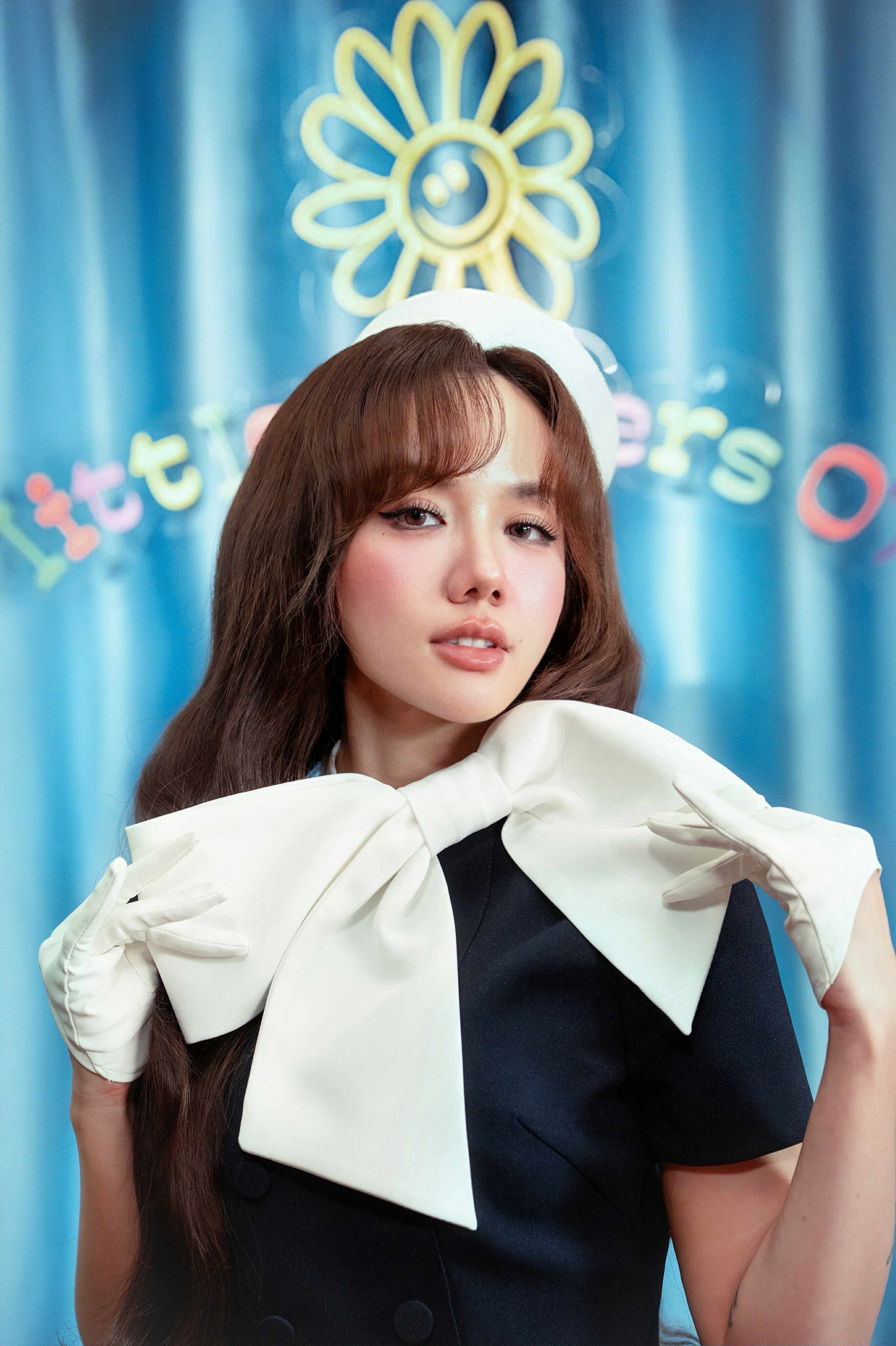 Bản hit &acirc;m thầm thắng lớn của &ldquo;vợ quốc d&acirc;n&rdquo; Vbiz: G&acirc;y sốt concert chục ng&agrave;n người, ai nghe cũng được an ủi- Ảnh 3.