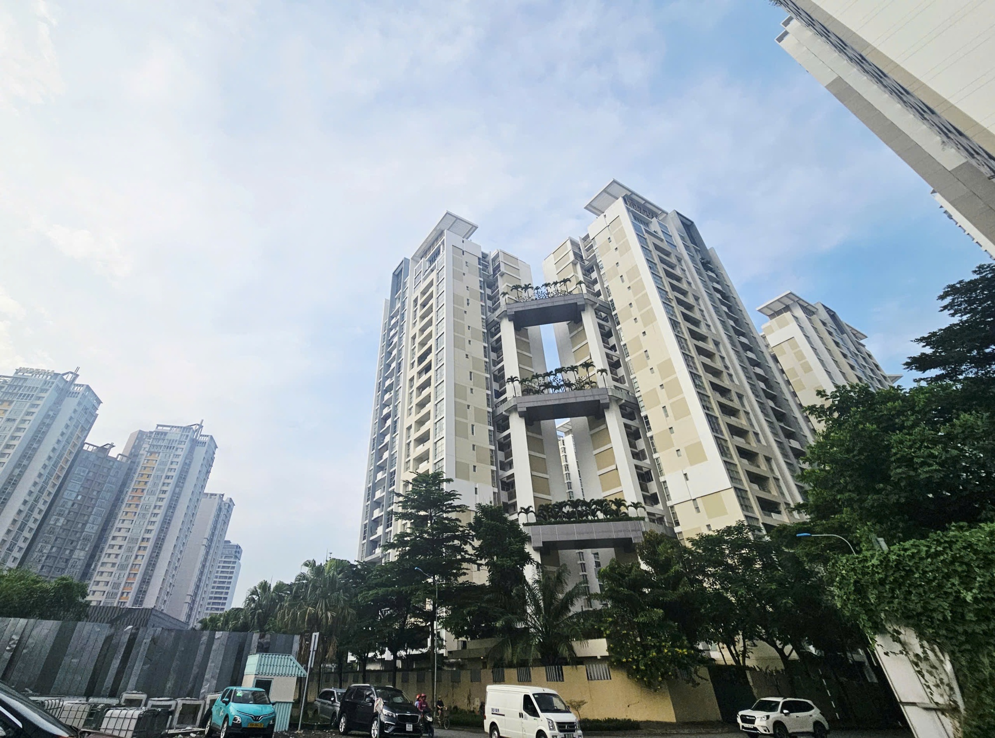 Một ng&acirc;n h&agrave;ng đưa l&atilde;i suất vay mua nh&agrave; l&ecirc;n gần 14%/năm- Ảnh 1.