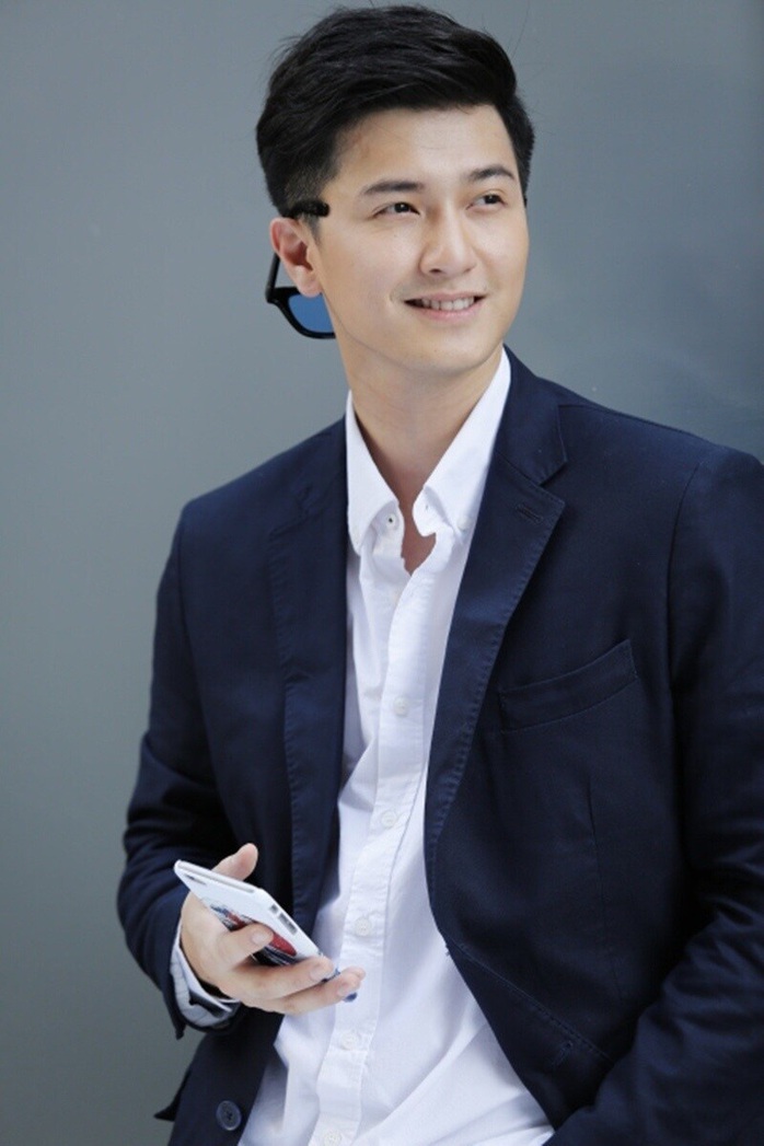 Cuộc sống của Huỳnh Anh sau 4 năm đăng k&yacute; kết h&ocirc;n với mẹ đơn th&acirc;n- Ảnh 9.