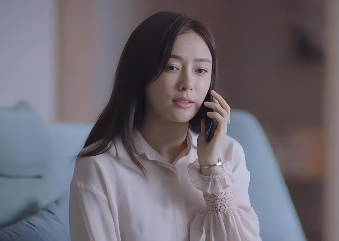 Tháng nào cũng gửi 3 triệu "báo hiếu" và rồi tôi chết điếng khi biết mẹ sử dụng tiền đó vào mục đích gì- Ảnh 1.