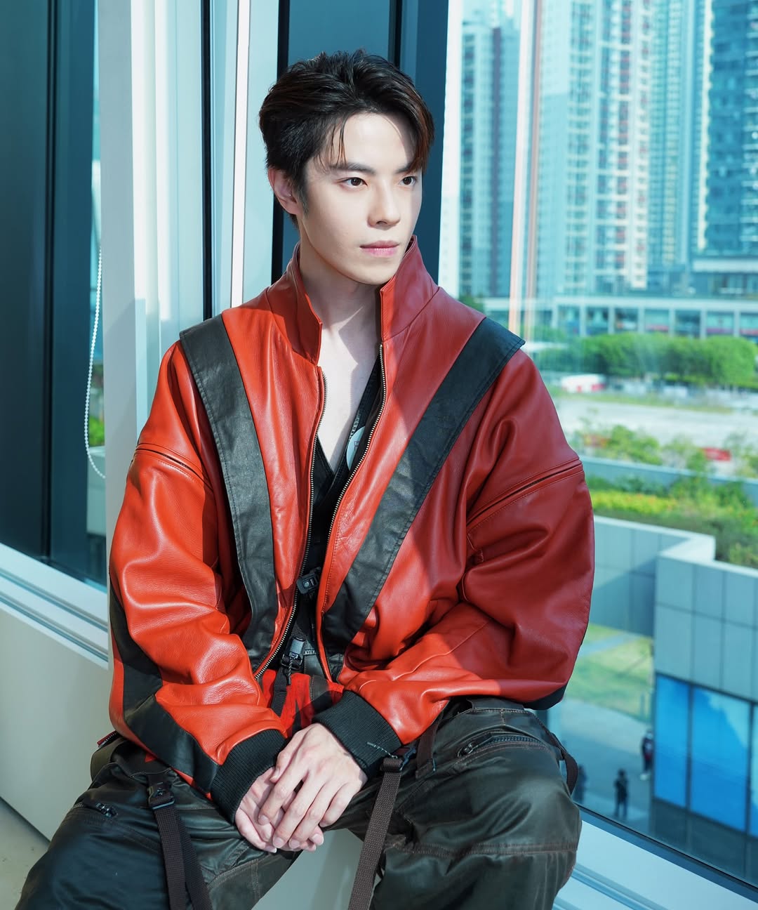 Nam diễn viên duy nhất đóng 65 tập phim trong 5 ngày: Làm việc 20 tiếng mỗi ngày, siêu nhân cũng phải gọi bằng điện thoại- Ảnh 3.