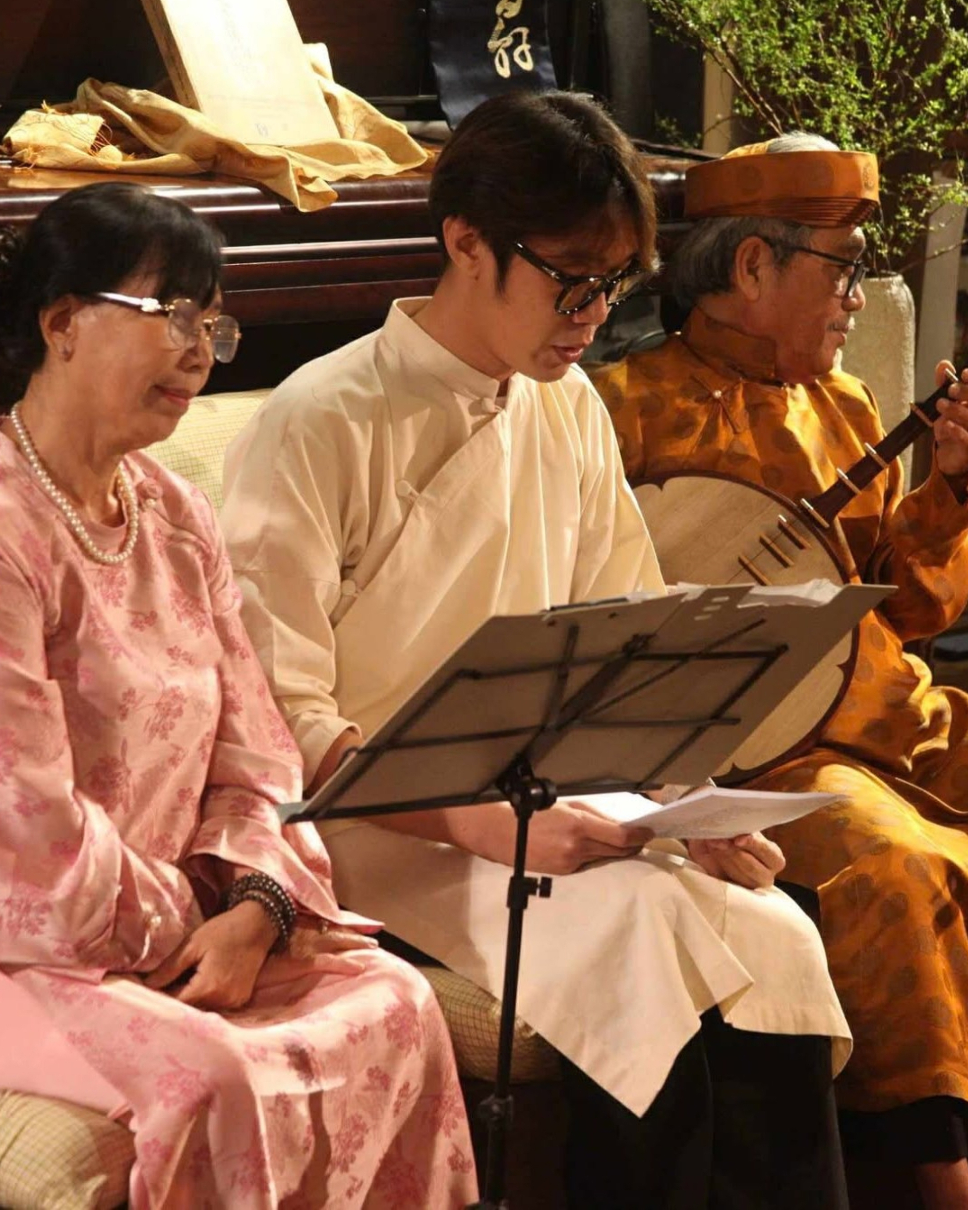 Từ Vũ trụ Hồng Thơ đến nghệ thuật h&aacute;t bội: Cuộc đổ bộ của những &ldquo;hệ tư tưởng&rdquo; văn h&oacute;a ấn tượng tại WeChoice Awards- Ảnh 2.