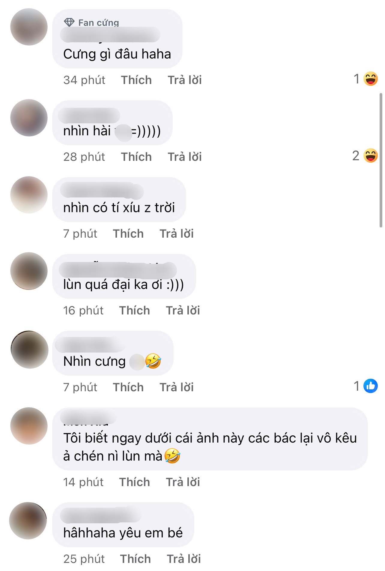 Jennie kín bưng tới sự kiện, netizen phán “lùn thấy cưng”- Ảnh 6. Jennie kín bưng tới sự kiện, netizen phán “lùn thấy cưng”- Ảnh 6.