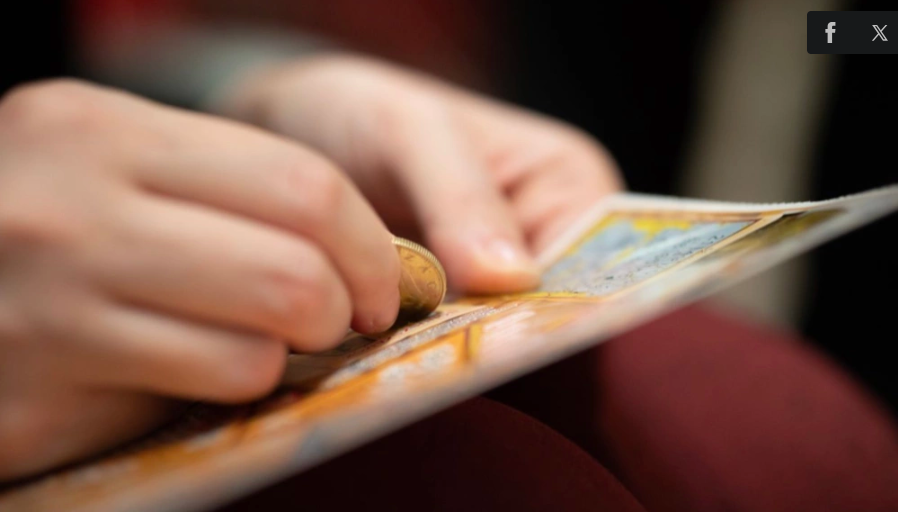 Tr&uacute;ng số độc đắc 10 triệu USD: Tấm v&eacute; định mệnh v&agrave; &ldquo;&aacute;n tử&rdquo; cho cuộc đời người đ&agrave;n &ocirc;ng- Ảnh 1.