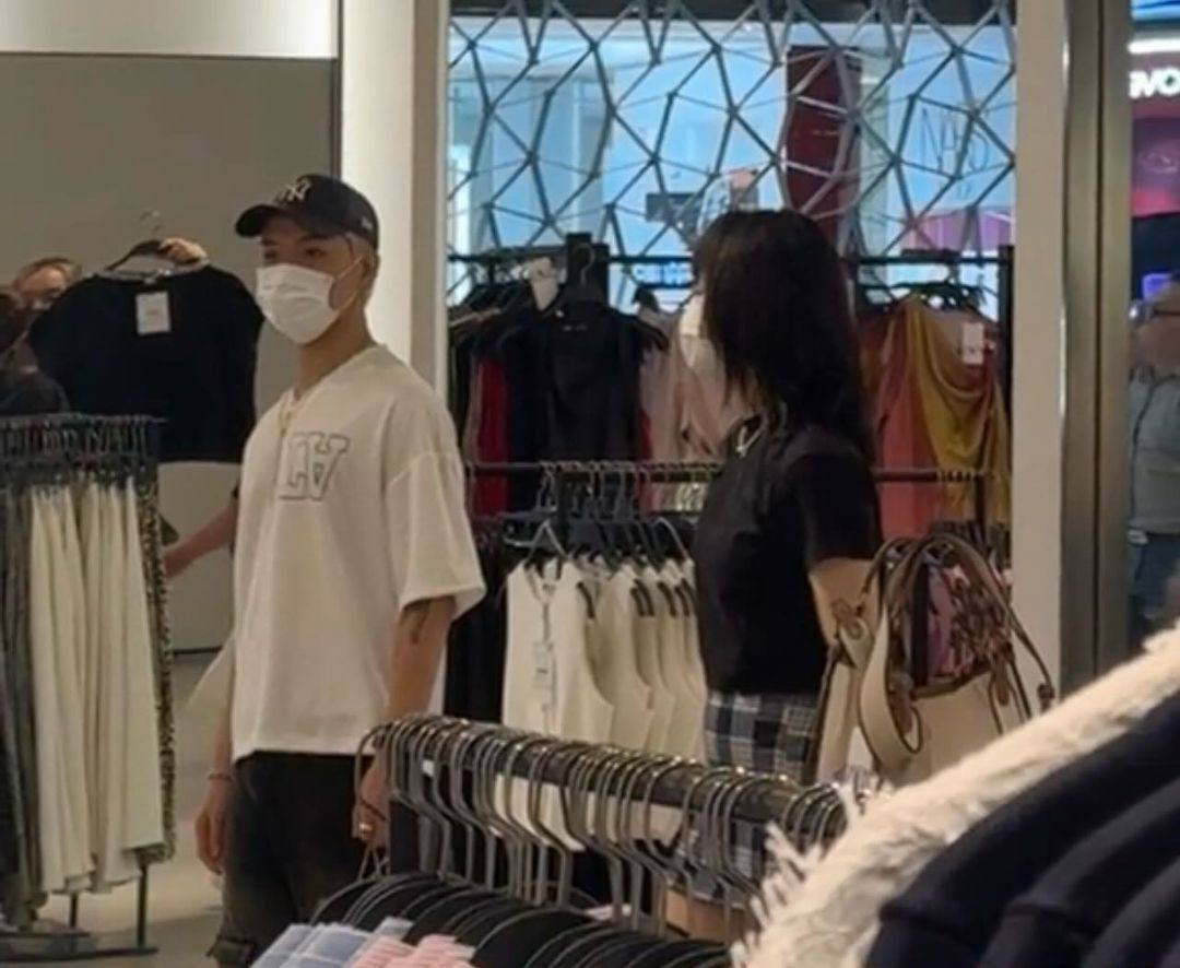 1 cặp đ&ocirc;i Vbiz đang y&ecirc;u lại từ đầu?- Ảnh 5.