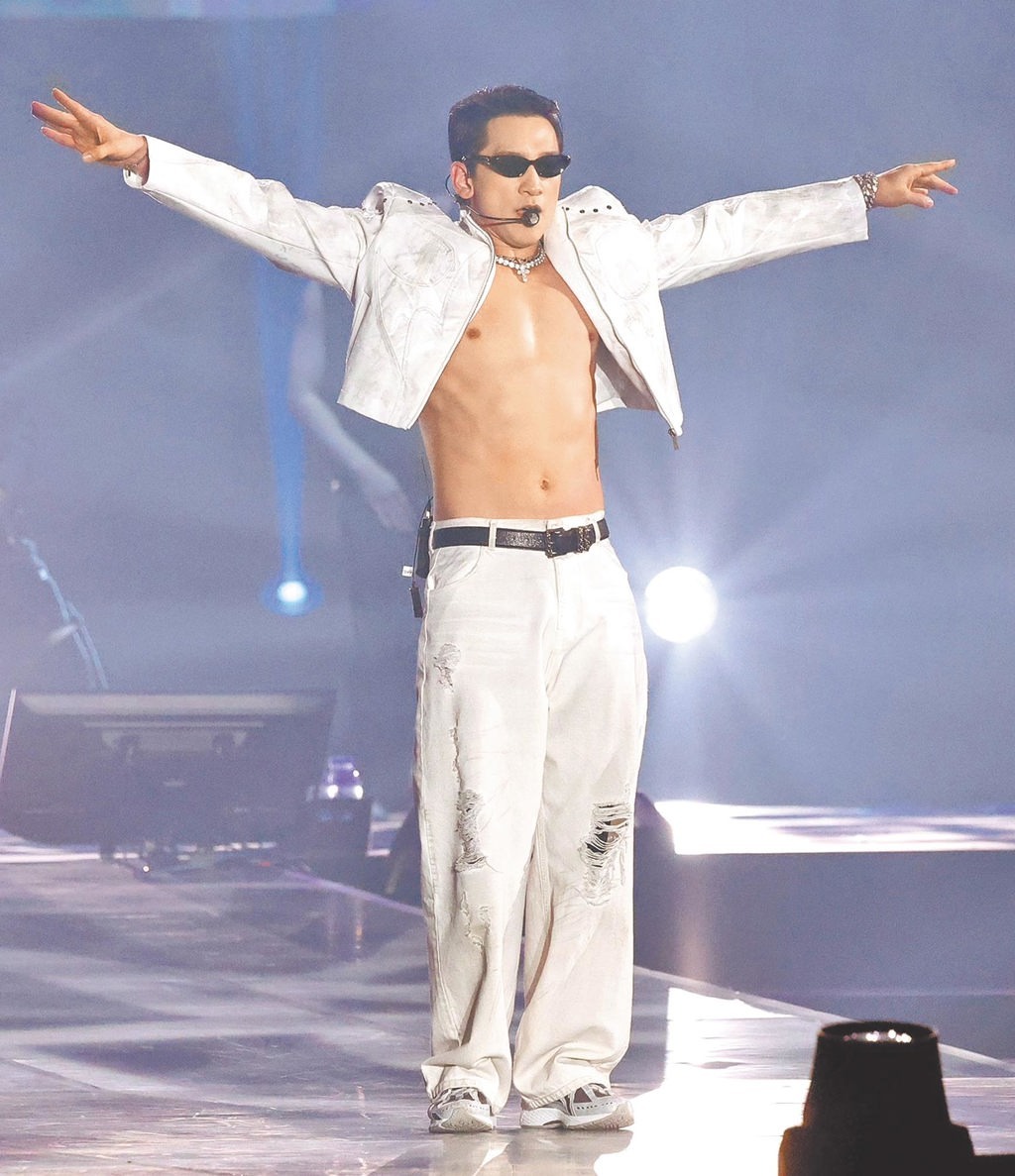 Lo cho Bi Rain: Mắc 2 căn bệnh nguy hiểm, phải li&ecirc;n tục ra v&agrave;o bệnh viện chữa trị- Ảnh 3.