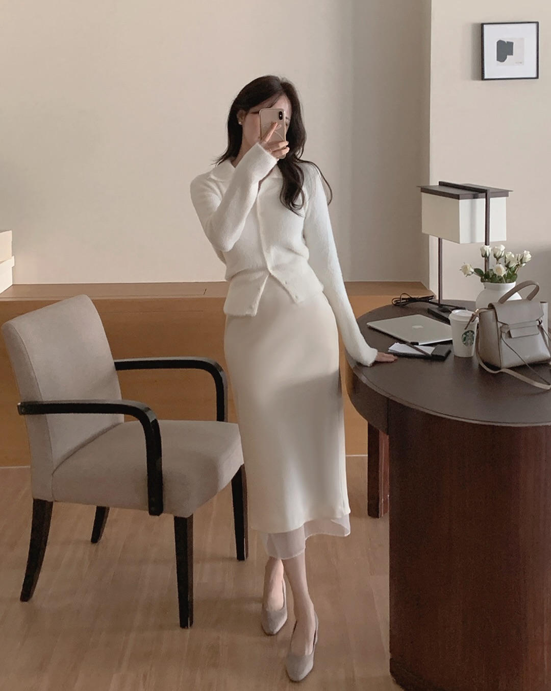 4 xu hướng thời trang c&ocirc;ng sở chị em nhất định n&ecirc;n biết nếu muốn mặc đẹp hơn trong năm mới- Ảnh 4.