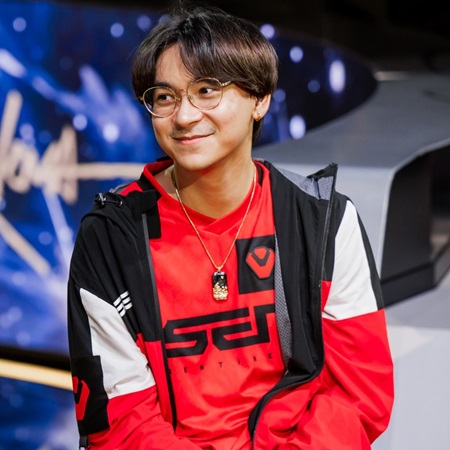 Game thủ l&ecirc;n tiếng về th&ocirc;ng tin bị 