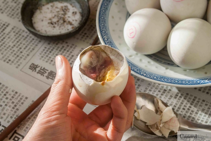 Ngo&agrave;i Việt Nam, trứng vịt lộn c&ograve;n được y&ecirc;u th&iacute;ch ở những quốc gia n&agrave;o?- Ảnh 5.