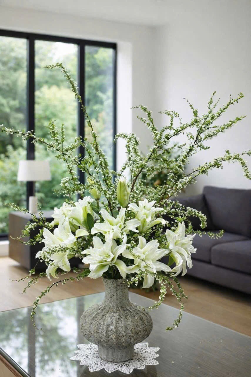 D&atilde; man độ hot của chiếc b&igrave;nh hoa n&agrave;y, c&oacute; người đ&ugrave;a: "Nh&acirc;n phẩm tốt, t&iacute;ch phước 4 đời mới mua được"!- Ảnh 5.