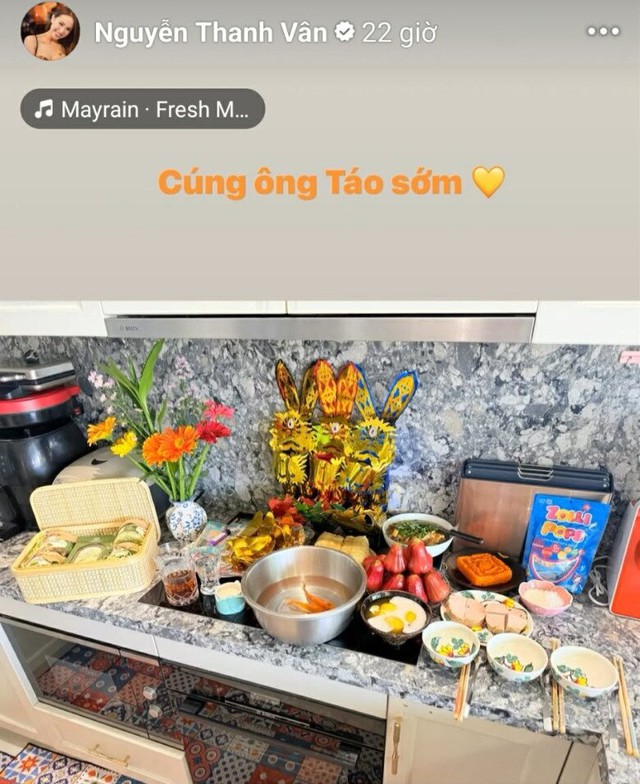 Vợ NSND Tự Long 10 điểm với m&acirc;m c&uacute;ng &ocirc;ng C&ocirc;ng &ocirc;ng T&aacute;o, Do&atilde;n Hải My flex kh&ocirc;ng gian thờ tự cho&aacute;ng ngợp- Ảnh 2.