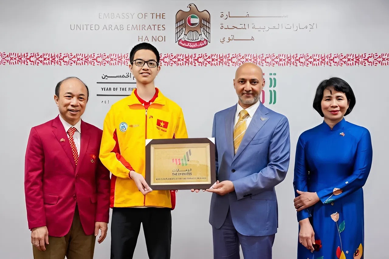 Thí sinh Olympia chưa lên sóng đã hot, mang cả HCV SEA Games đến trường quay thế ai chơi lại?- Ảnh 2.