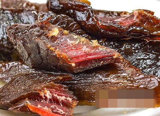 Nếu c&oacute; ai đang b&aacute;n tr&acirc;u/b&ograve; kh&ocirc; 500.000-600.000/kg, xin bạn đừng mua: Nghịch l&yacute; gi&aacute; th&agrave;nh v&agrave; những c&uacute; lừa "vị b&ograve;"- Ảnh 7.