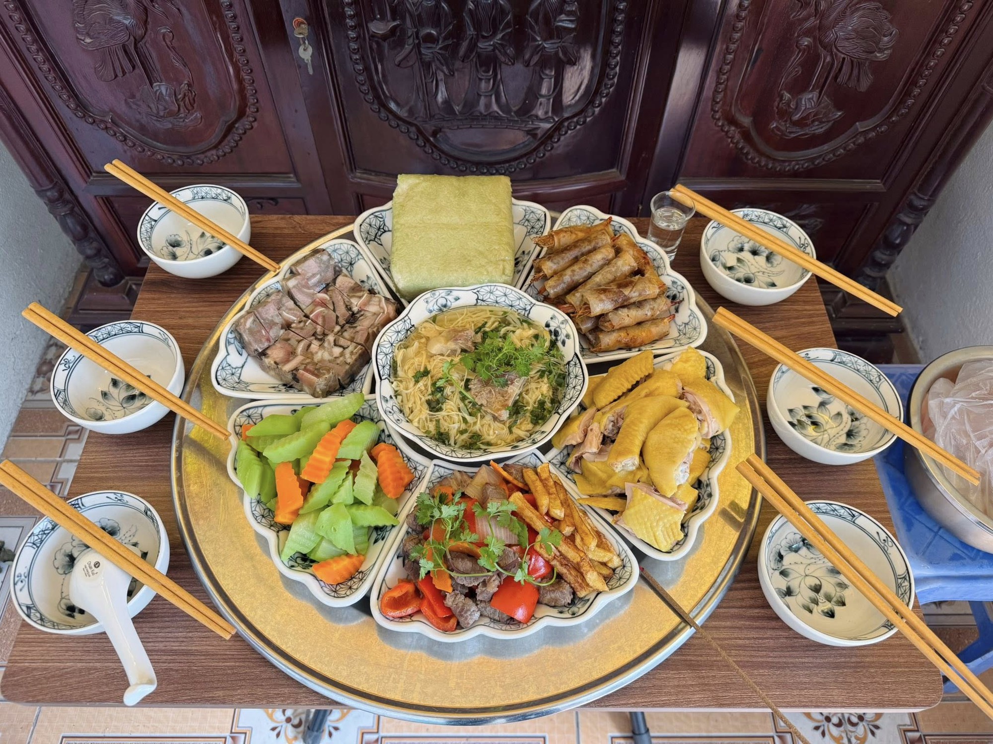 Đại hội khoe m&acirc;m c&uacute;ng &ocirc;ng C&ocirc;ng &ocirc;ng T&aacute;o tr&agrave;n ngập MXH, loạt m&oacute;n đặc sản được đưa 