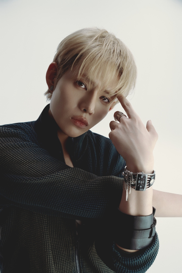 Anh Trai gi&agrave;u ngầm chi cả &ldquo;n&uacute;i tiền&rdquo; cho MV đầu tay, tự chuẩn bị từ A-Z- Ảnh 1.