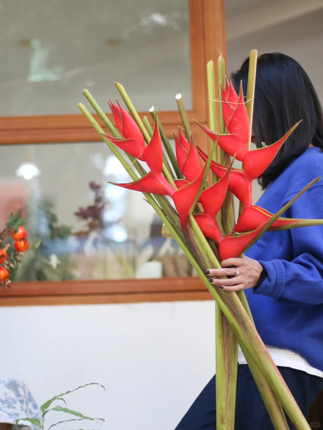 Chuối &eacute;n đỏ được mệnh danh&nbsp;"bảo bối" phong thủy năm Hỏa: Đẹp ma mị, bền cả th&aacute;ng, rước lộc "tiền đồ như gấm", ai nh&igrave;n cũng khen tấm tắc- Ảnh 22.