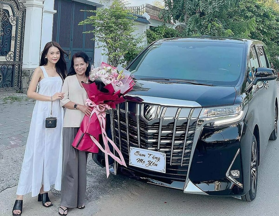 Chuyện g&igrave; đang xảy ra với Sam?- Ảnh 3.