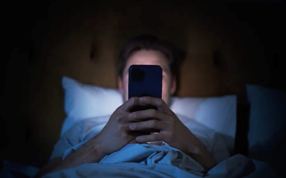 Sắp khai tử 1 phi&ecirc;n bản ChatGPT phổ biến: H&agrave;ng trăm ngh&igrave;n người d&ugrave;ng bị ảnh hưởng, phẫn nộ đ&ograve;i sa thải Sam Altman- Ảnh 1.