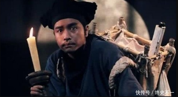 Sĩ tử thời xưa mang theo nhiều lộ ph&iacute; l&ecirc;n kinh m&agrave; thổ phỉ kh&ocirc;ng d&aacute;m cướp: V&igrave; thứ buộc tr&ecirc;n người họ- Ảnh 2.