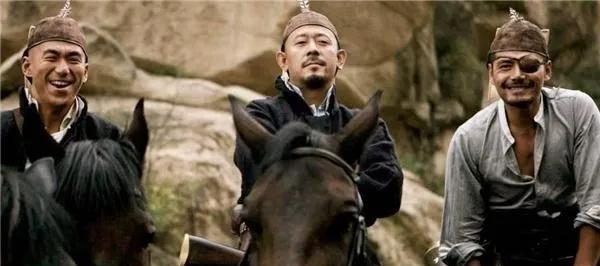 Sĩ tử thời xưa mang theo nhiều lộ ph&iacute; l&ecirc;n kinh m&agrave; thổ phỉ kh&ocirc;ng d&aacute;m cướp: V&igrave; thứ buộc tr&ecirc;n người họ- Ảnh 3.