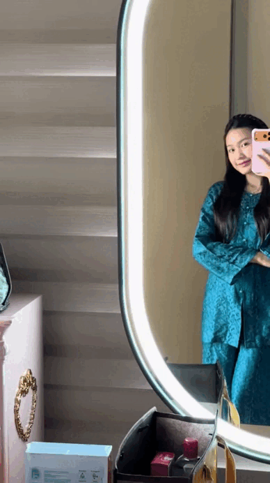 B&agrave;n thờ 23 Tết nh&agrave; Đo&agrave;n Văn Hậu: Đ&uacute;ng lễ nghi chuẩn phong thuỷ, Do&atilde;n Hải My được cả thi&ecirc;n hạ khen qu&aacute; kh&eacute;o- Ảnh 4.