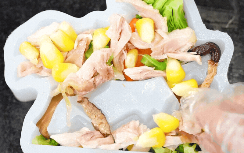 Đặc sản nỗi nhớ g&oacute;i tr&ograve;n trong b&aacute;t thịt đ&ocirc;ng trong veo: M&oacute;n ăn "lạnh" nhưng sưởi ấm cả m&ugrave;a đo&agrave;n vi&ecirc;n- Ảnh 17.