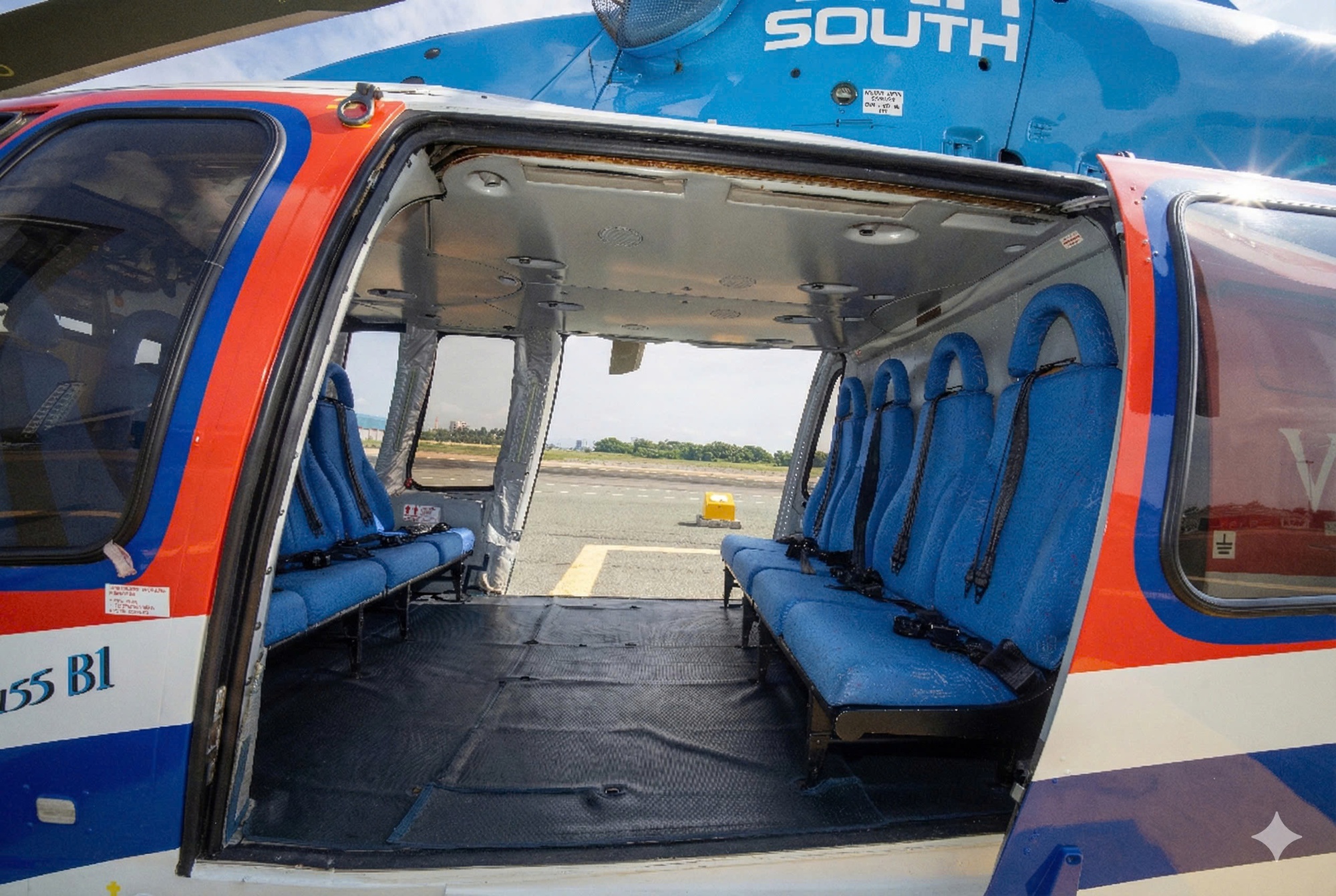 Tour trực thăng ngắm TPHCM c&oacute; g&igrave;, gi&aacute; ra sao?- Ảnh 2.