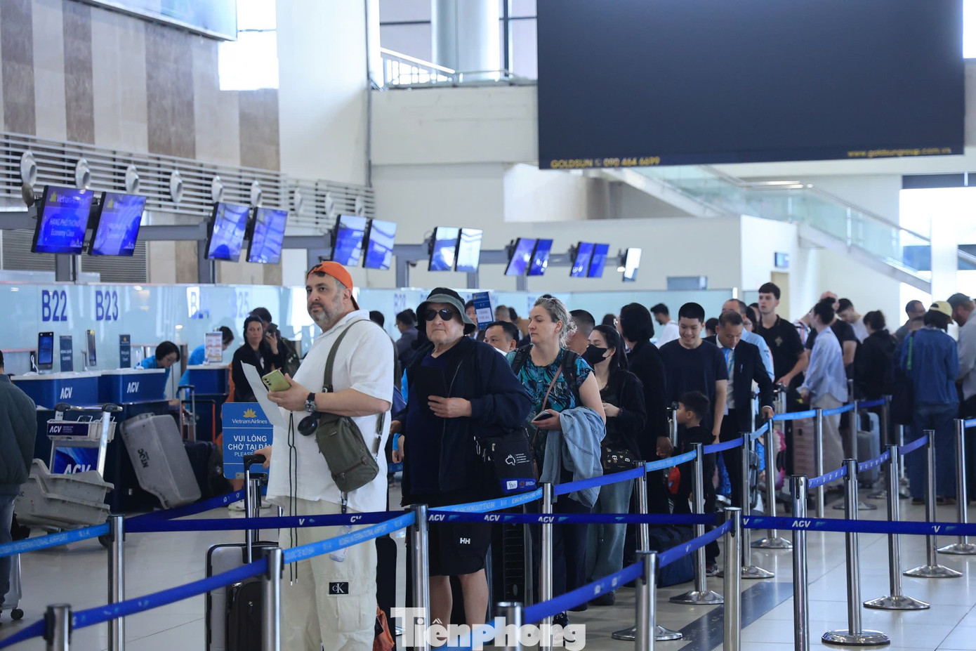 Chậm hủy chuyến bay: Kh&aacute;ch c&oacute; quyền y&ecirc;u cầu ho&agrave;n v&eacute; trường hợp n&agrave;o?- Ảnh 1.