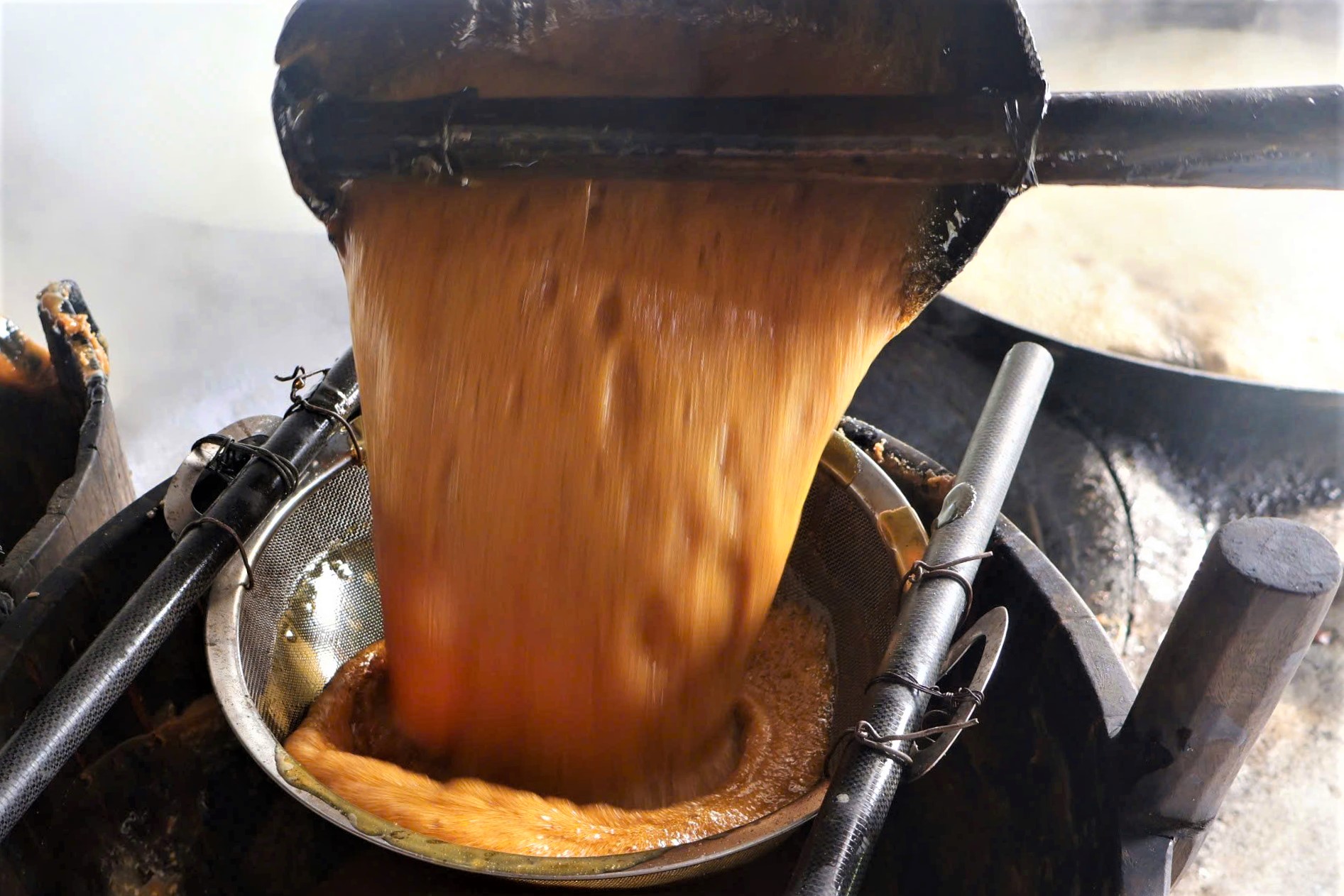 23 tháng Chạp, có một thứ ở Đà Nẵng phải nấu suốt đêm mới kịp dâng ông Táo- Ảnh 4.