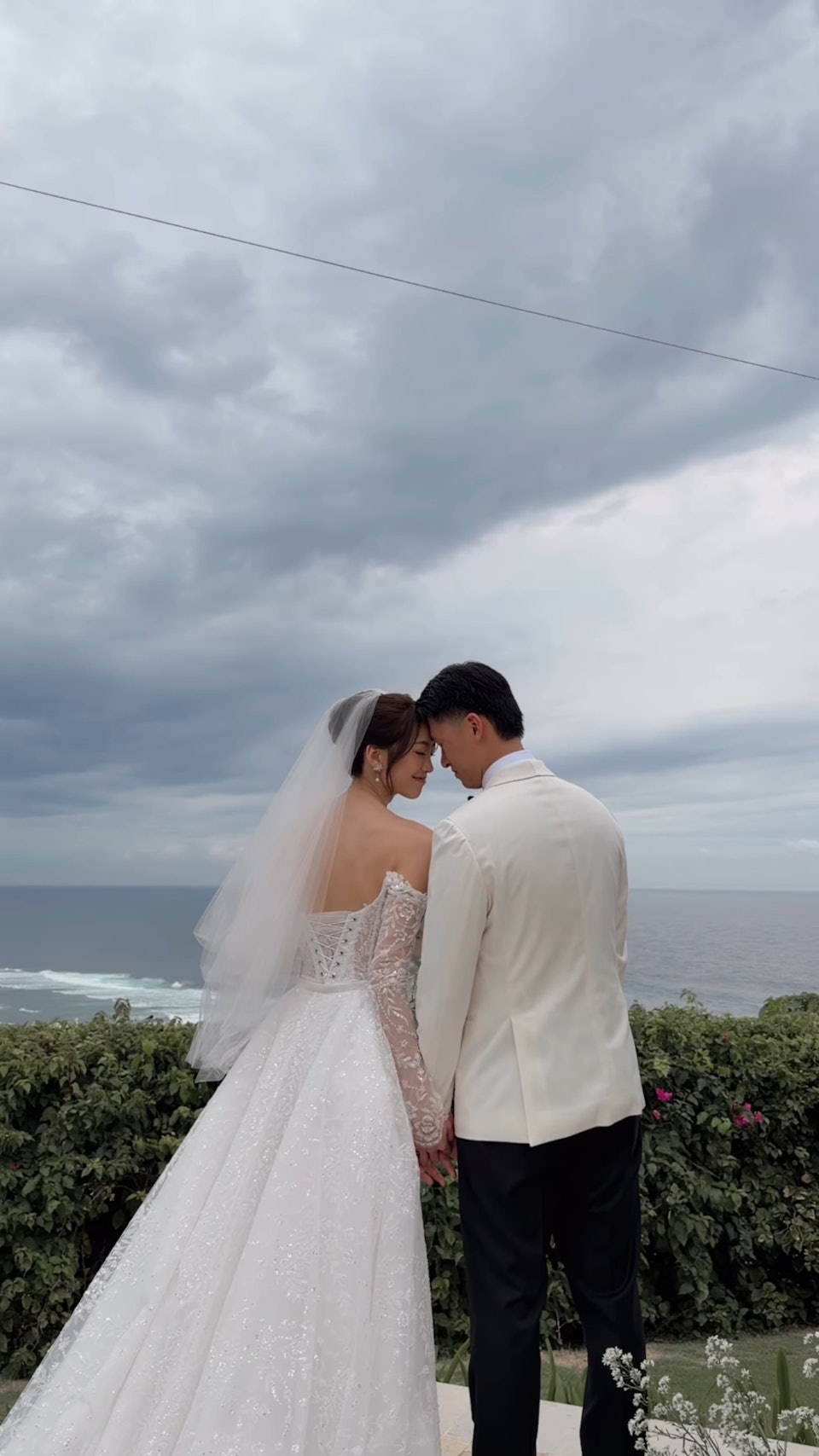 "Nữ thần ch&acirc;n d&agrave;i" b&iacute; mật cưới người t&igrave;nh l&acirc;u năm- Ảnh 8.