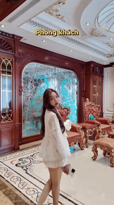 S&aacute;ng nhất Bạc Li&ecirc;u: N&agrave;ng d&acirc;u miền T&acirc;y quay cận cảnh 