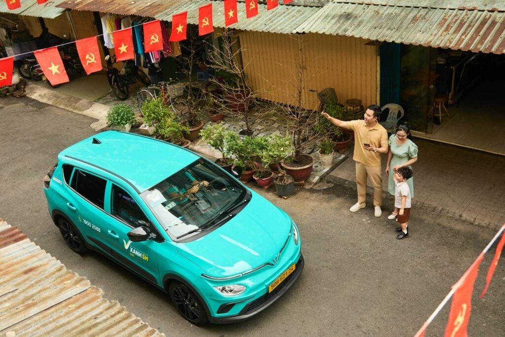 Tỷ ph&uacute; Phạm Nhật Vượng sẽ thưởng n&oacute;ng cho t&agrave;i xế trong dịp Tết- Ảnh 1.