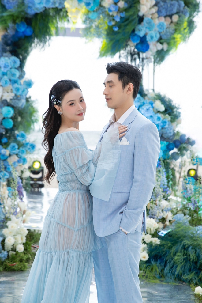 Midu nhận l&agrave;m thư k&yacute;, nhường mọi sự ch&uacute; &yacute; cho chồng- Ảnh 8.